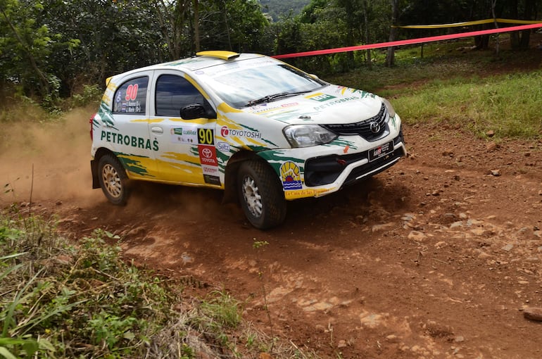 Beto Ramírez y José Marín subieron a lo más alto del podio en la Clase RC5, con el Toyota Etios.