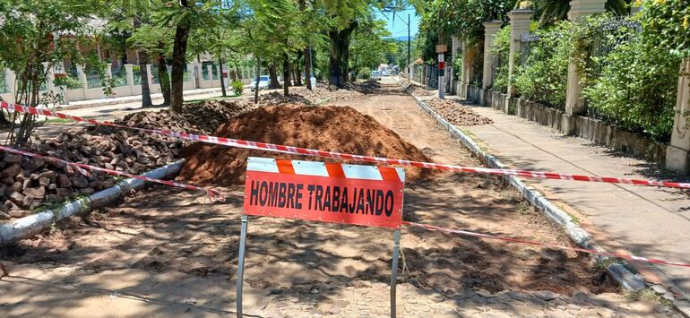 cartel de hombre trabajando