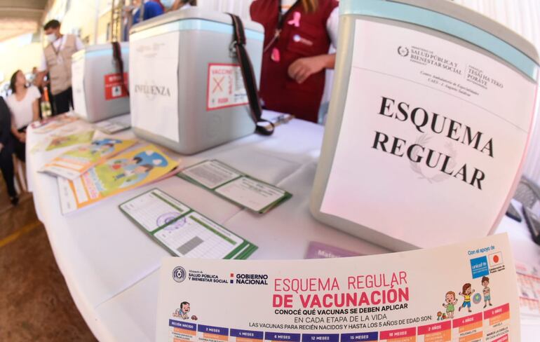 El esquema regular de vacunación del Ministerio de Salud está a disposición gratuita de todos los padres de niños desde recién nacidos hasta los 14 años de edad