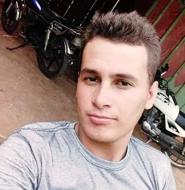 Julio César Cabrera, joven que se encuentra desaparecido desde el pasado domingo 15 de octubre.