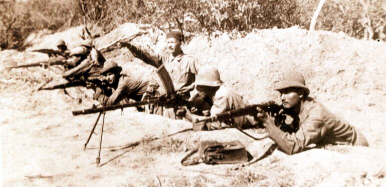 Los soldados paraguaya en el campo de batalla. La retoma del fortín Boquerón fue fundamental para el Ejercito Nacional. Luego vendrán otras memorables jornadas.