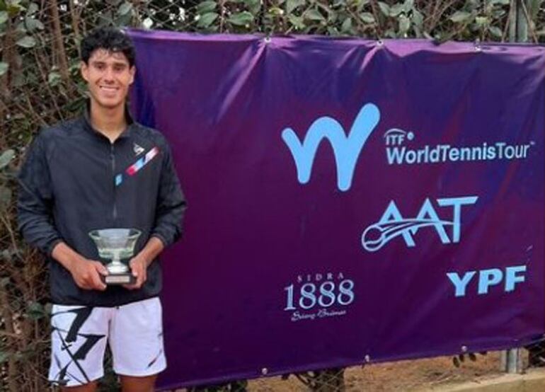 Adolfo Daniel Vallejo (19 años) finalista del ITF de Rosario, Argentina.