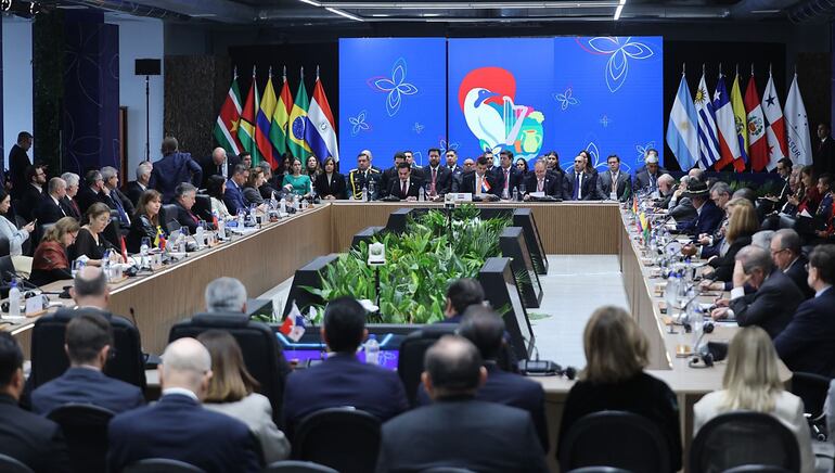 Cumbre 64 de Mercosur, en Asunción.