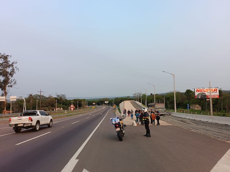 La rapidez del chofer de un colectivo para recurrir a la rampa de frenado impidió una tragedia este 15 de octubre en Caacupé, zona de Pedrozo.