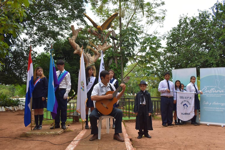 Con acto cultural recuerdan al poeta guaireño Manuel Ortiz Guerrero en Villarrica.