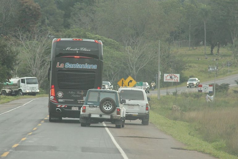 Las infracciones graves acumularán puntos negativos en contra de los conductores, quienes podrán perder sus licencias si acumulan muchas infracciones. 