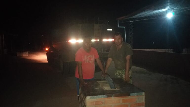 Comunidad indígena del Chaco recibe agua tras quedarse sin el vital líquido a causa de la sequía.