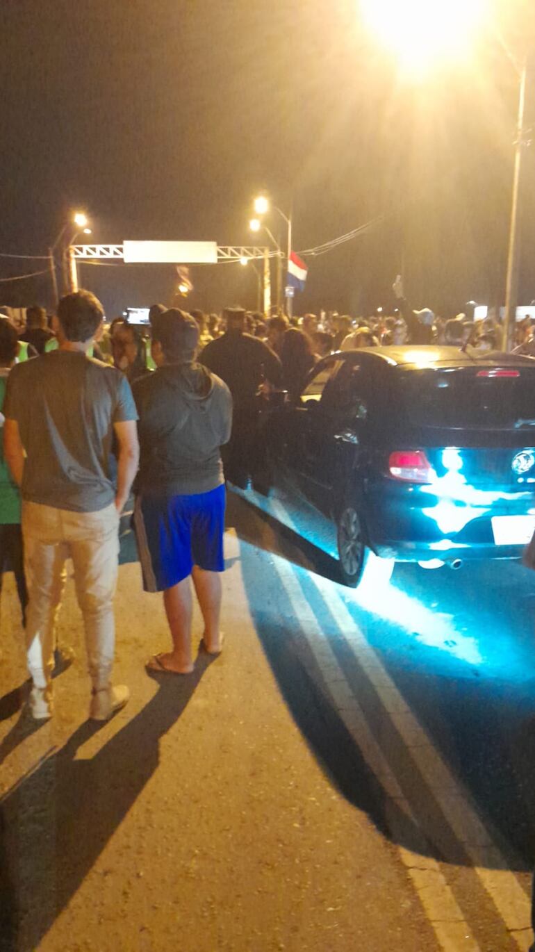 Protesta a favor de Payo Cubas en Remansito. (gentileza).