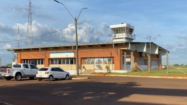 Aeropuerto de Encarnación pasará al poder de la DINAC.