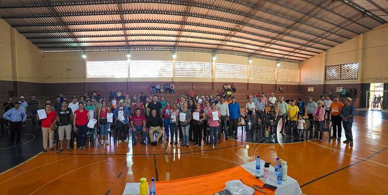 Entrega de subsidio a la vivienda en Tomás Romero Pereira