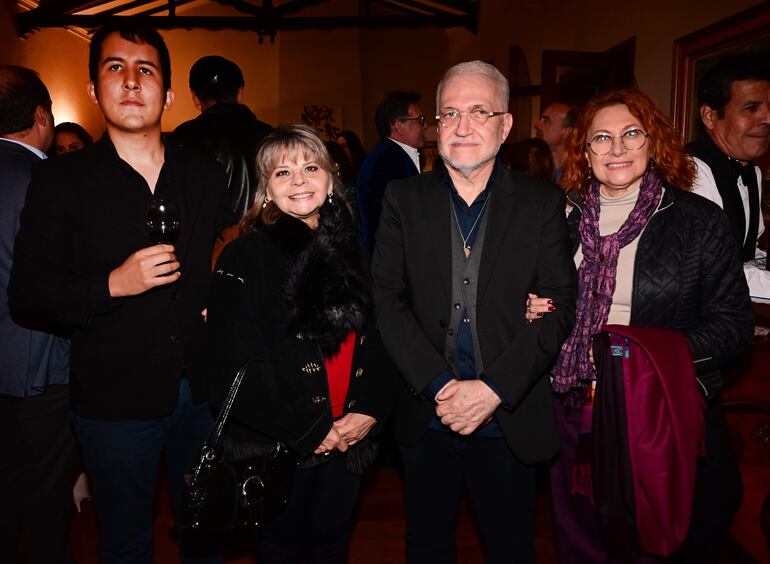 Fernando Colmán, Liliana Segovia, Osvaldo Salerno y Cristina Paoli.