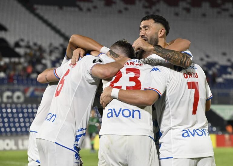 Nacional logró la victoria en el juego de ida ante Atlético Nacional