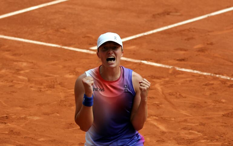 La polaca Iga Swiatek festeja a lo grande su cuarto título de Roland Garros y su quinto Grand Slam.