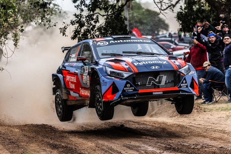 Fau Zaldívar buscará recuperar terreno en el Nacional de Rally, donde compite con el Hyundai i20 N.