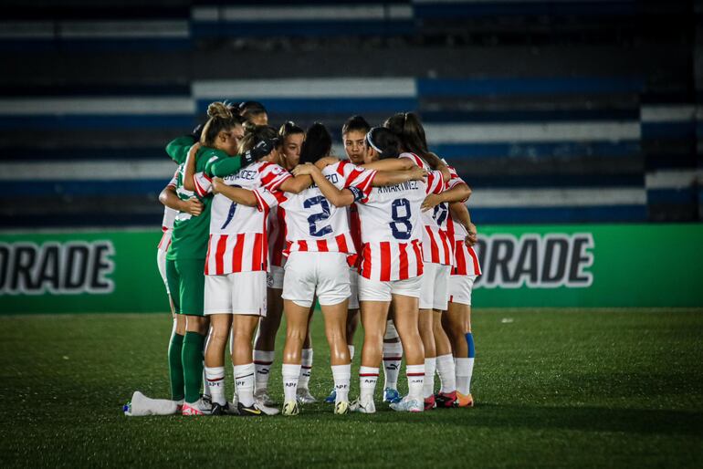 Integrante de la selección femenina Sub 20 se vio obligada a renunciar ante el constante acoso de un miembro del cuerpo técnico.