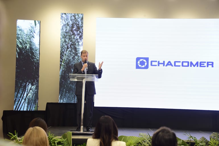 Roland Walde, presidente de Chacomer, durante la inauguración del showroom de Suzuki.