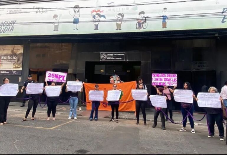 La Articulación Feminista convocó a la tradicional marcha "#25N".