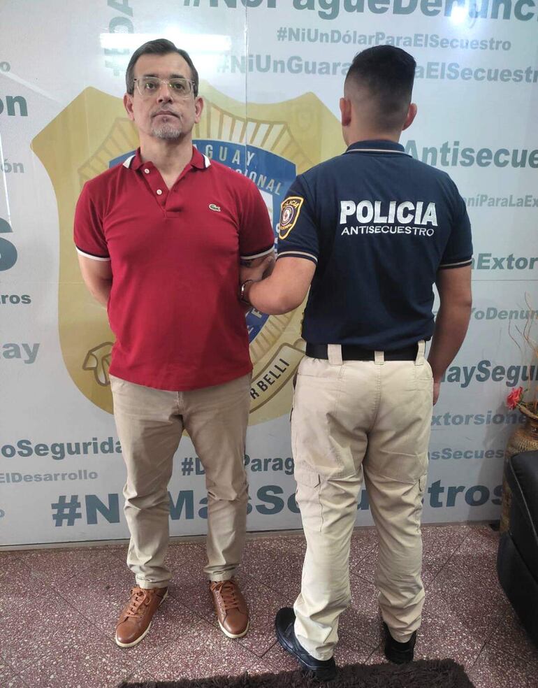 El abogado Víctor Javier Sosa da Costa (55), tras ser detenido el miércoles 8 de noviembre de 2023. 