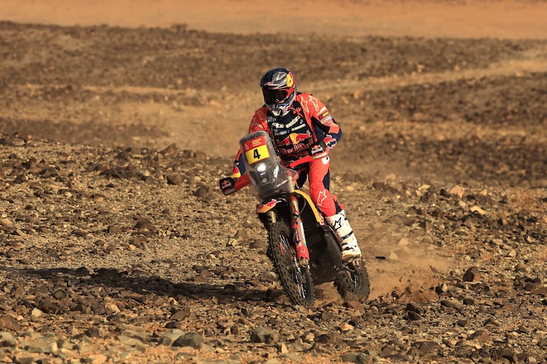 Otra victoria de etapa para el australiano Daniel Sanders, al mando de su KTM 450 Rally Factory.