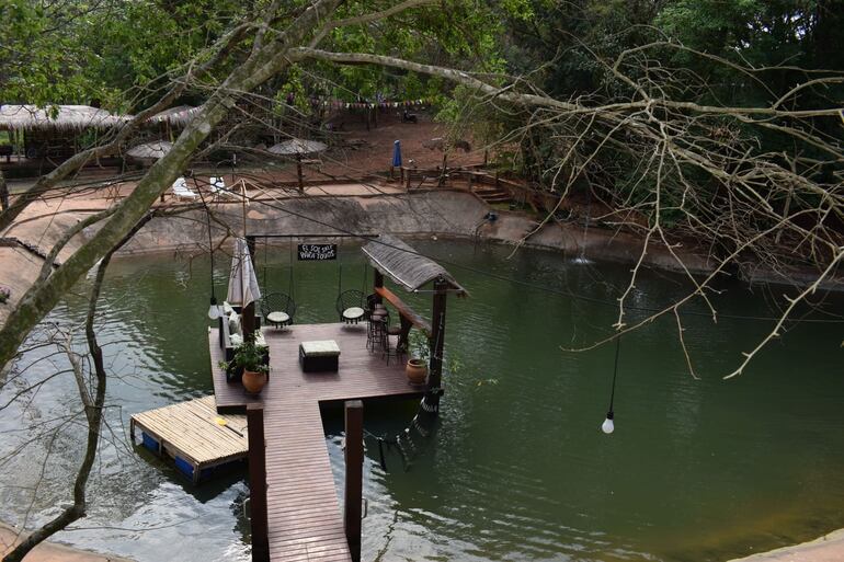 El lago Tupi es una maravilla escondida.