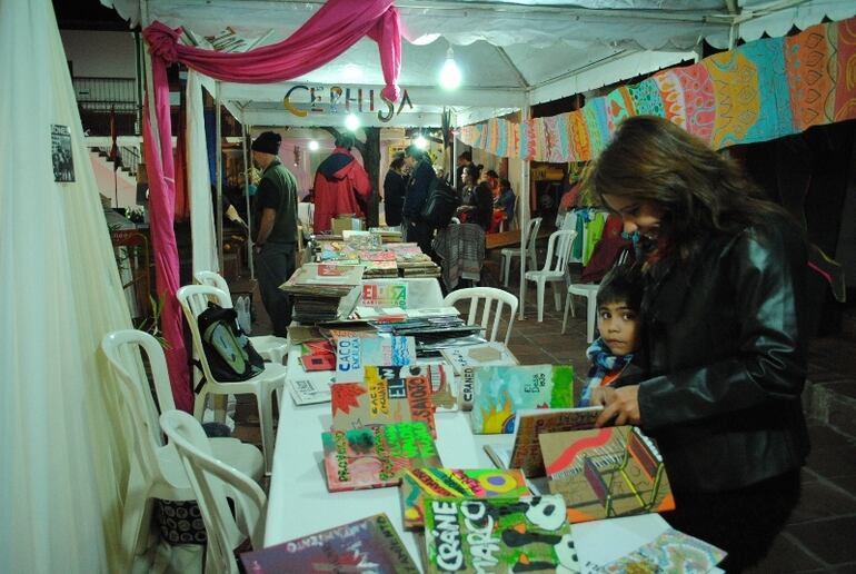 Primera Feria del Libro Cartonero