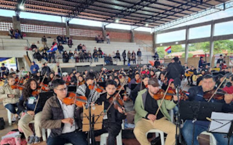 Ensayo para la presentación de megaconcierto “Ruta de Festivales Suena Paraguay", en el departamento de San Pedro, recientemente.