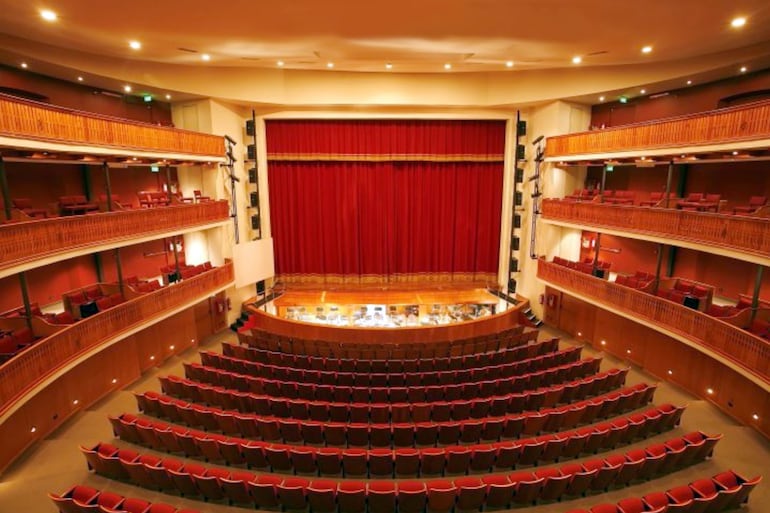 El Teatro Municipal “Ignacio A. Pane” es uno de los que forma parte de esta Red de Salas Escénicas de Asunción.