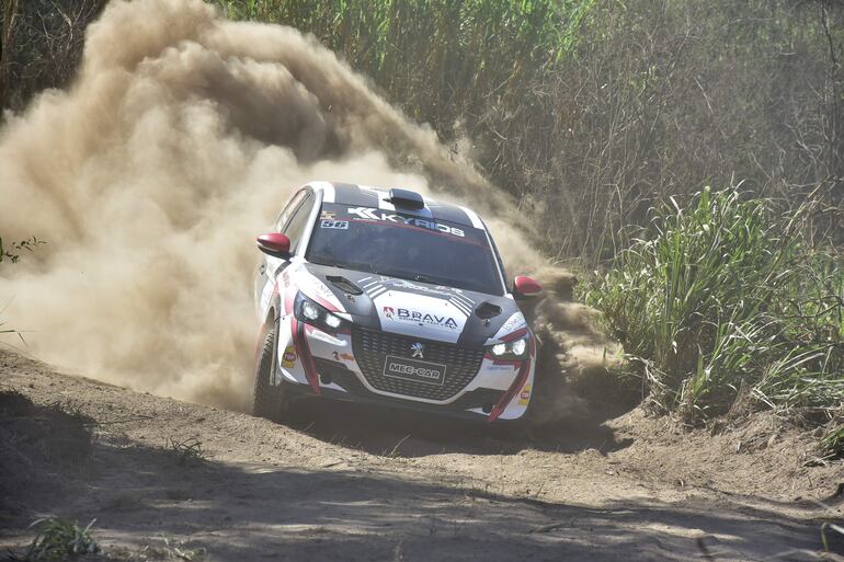 Fabián Herrera y Marco Méndez destacaron con el Peugeot 208.