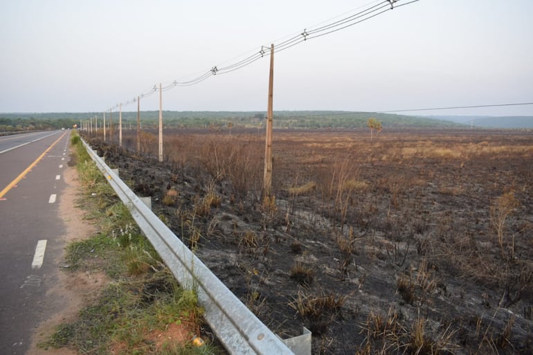 Incendio totalmente controlado en ruta Luque- San Bernardino.