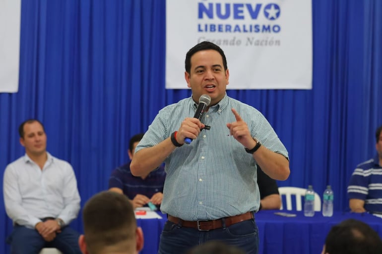 Ricardo Estigarribia (PLRA), gobernador de Central y líder del "Nuevo Liberalismo". Foto Gent.