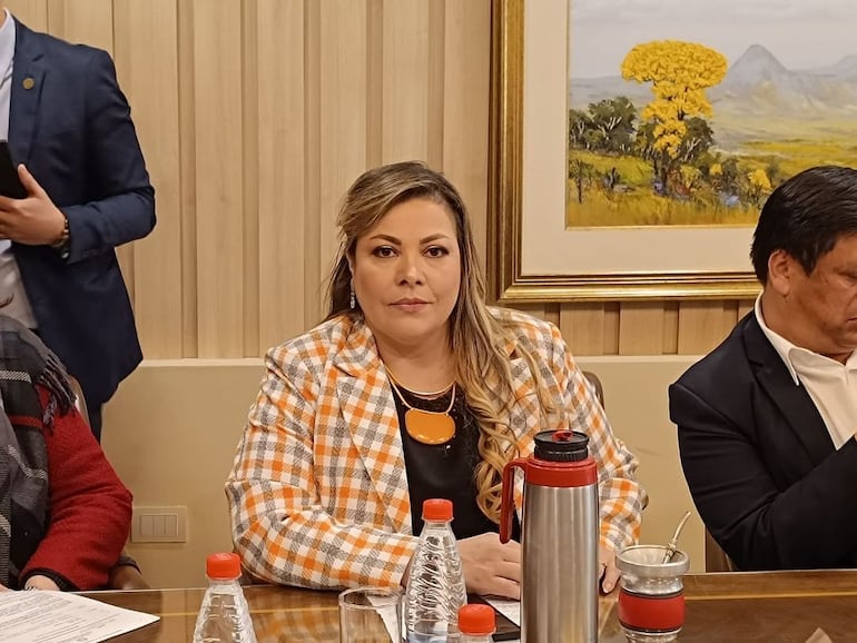 Zenaida Delgado, senadora colorada que llegó al cargo con votos de Cruzada Nacional.