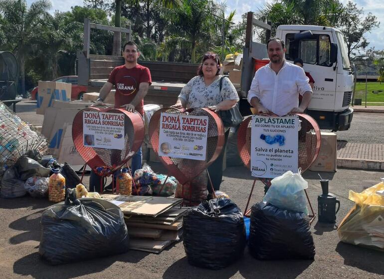 FOTO - COLECTA DE RECICLADOS
De	Patricia.Alvarenga <patricia.alvarenga@abc.com.py>
Destinatario	Interior <interior@abc.com.py>, Fotografía <foto@abc.com.py>
Fecha	17-06-2024 15:00 17-06-2024