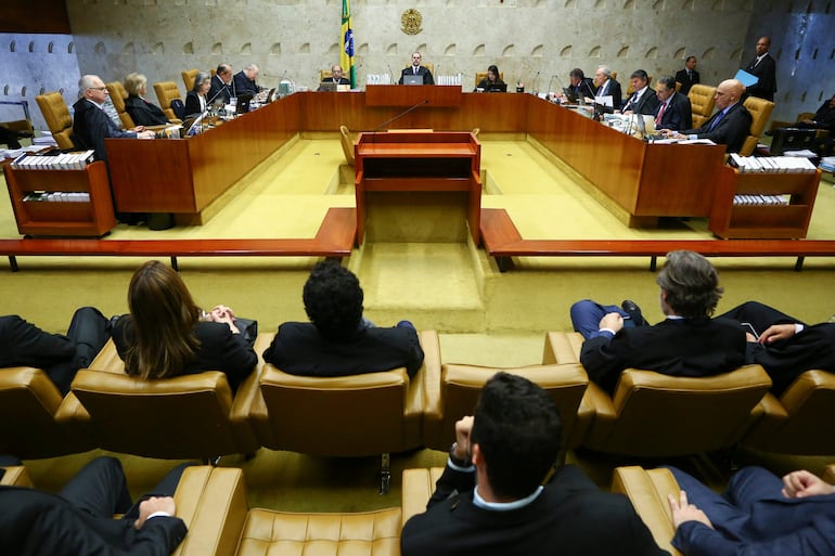 El Supremo Tribunal de Brasil sesionará hoy para analizar la suspensión de la red social X en territorio brasileño. (archivo)