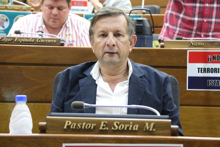 Pastor Soria.