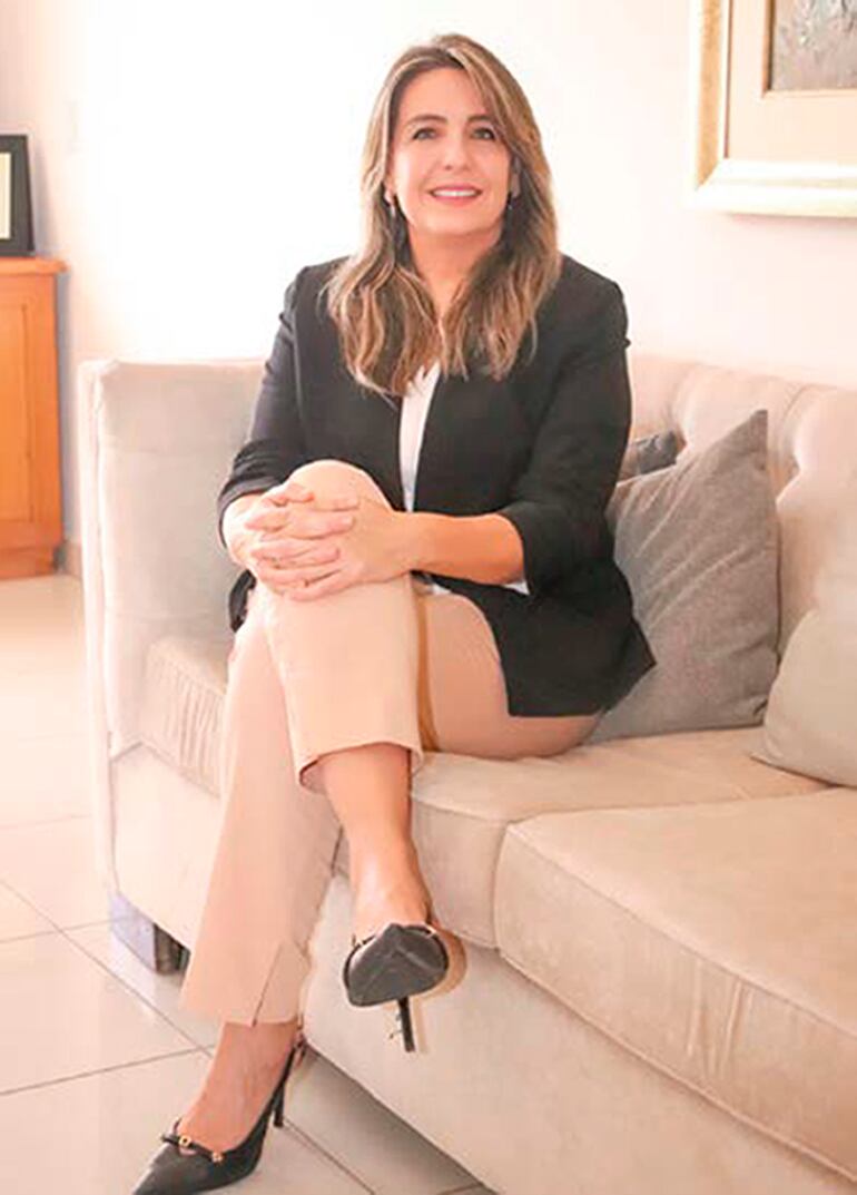 Helen Harrison, Presidenta de Santa Clara.