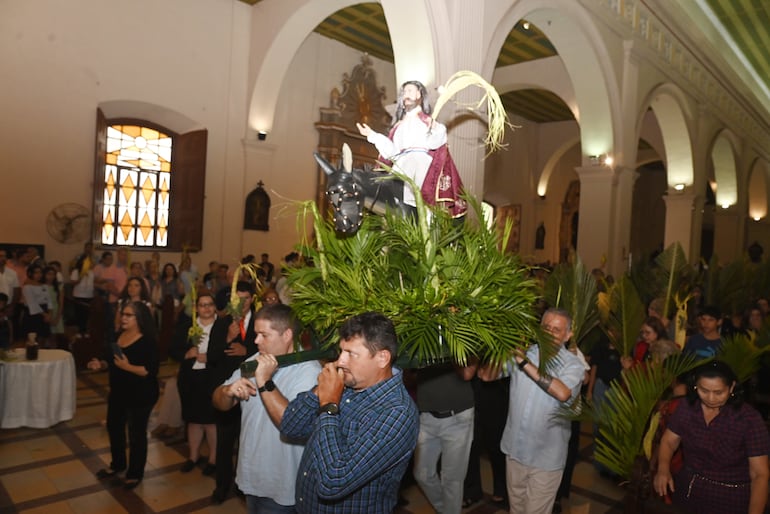 El Señor de las Palmas de la Catedral se conserva en el Museo Monseñor Bogarín, dependiente del Arzobispado de Asunción.