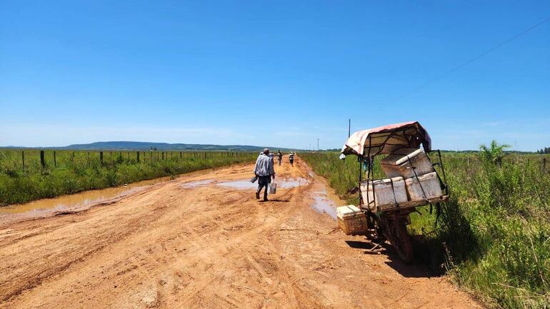 La mayoría de los caminos vecinales están intransitables en el distrito de Quyquyhó, se quejan los lugareños.