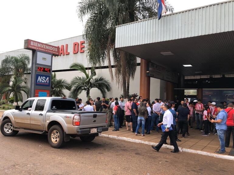 Desde julio de 2019 la terminal de buses de Ciudad del Este es controlado por la Municipalidad.