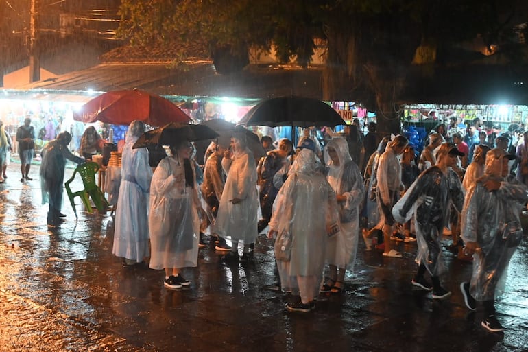 Las tormentas se desarrollarán durante todo este viernes.