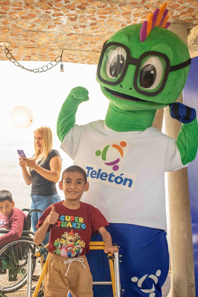 Mascota de Teletón fue presentada oficialmente. (gentileza).