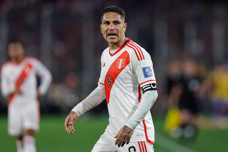 Paolo Guerrero, 40 años, jugará en el César Vallejo de la Liga peruana.