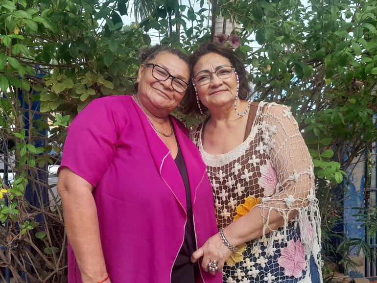 Las hermanas Eugenia y Tina Grance, mañana reciben un merecido homenaje como dúo feménino.