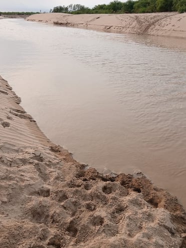 Las lluvias en la cuenca alta ya benefician a la población ribereña de la zona de Pozo Hondo.