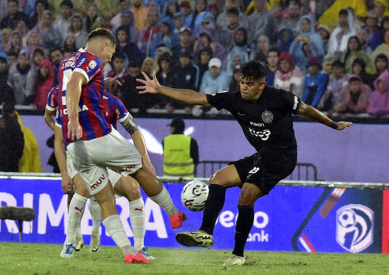 El superclásico se jugará esta tarde en la Nueva Olla