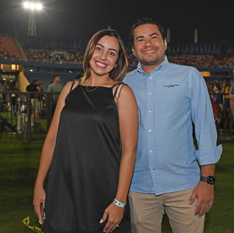 Mariel Ocampos y Rafael Morínigo.