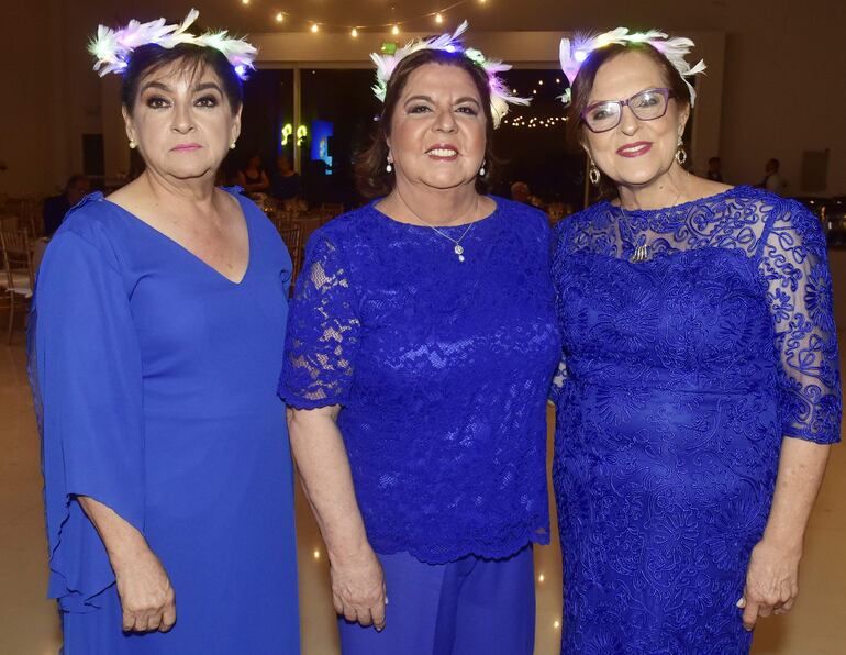 Graciela Ali, Myriam Coronel y Berta Calcena.