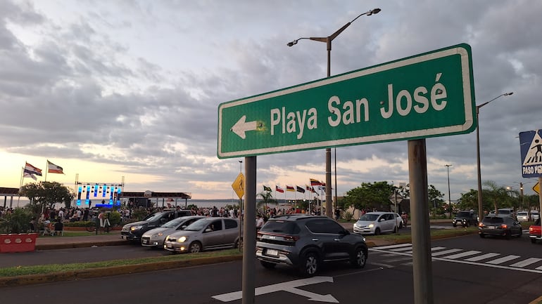 Avenida República del Paraguay en Encarnación.