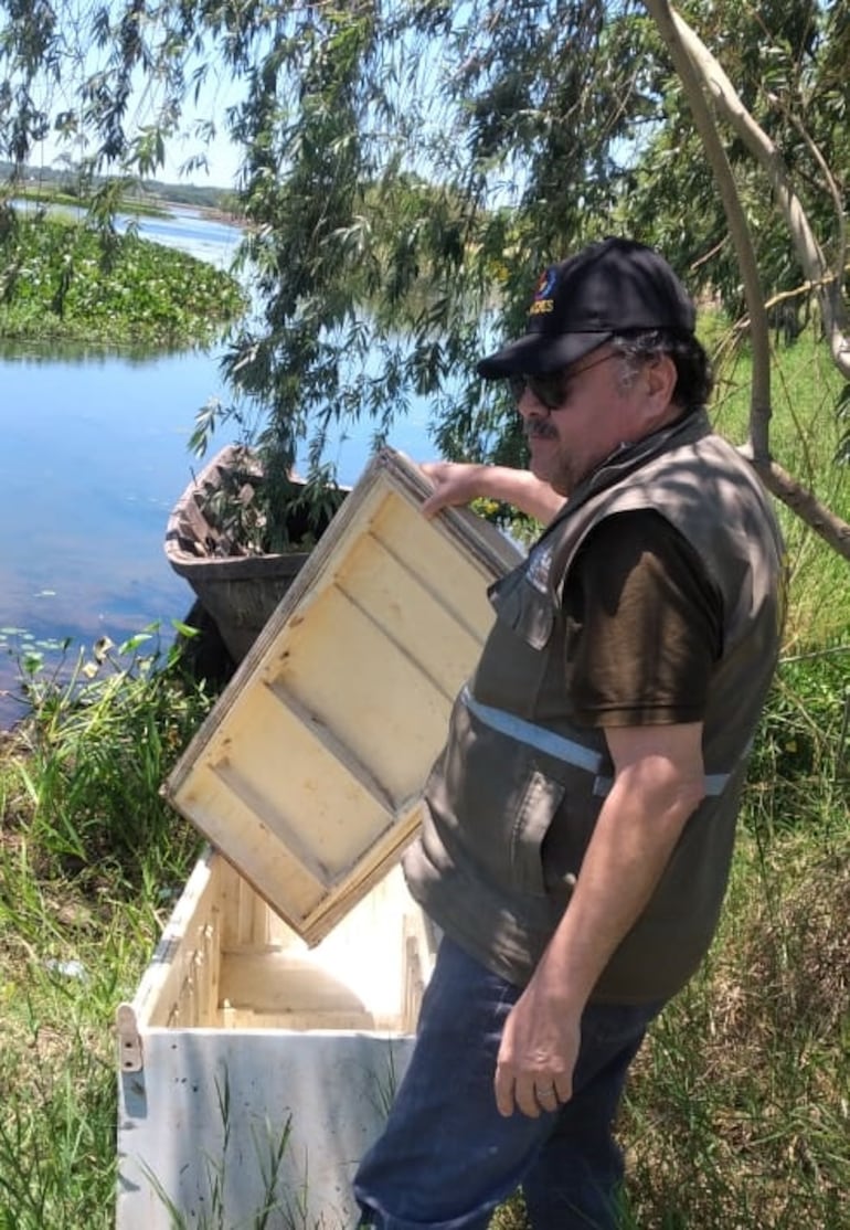 Fiscalizadores del Mades realizan verificación y control en aguas del río Paraguay y Paraná, como también en campamentos pesqueros, pescaderías y rutas por la veda pesquera.