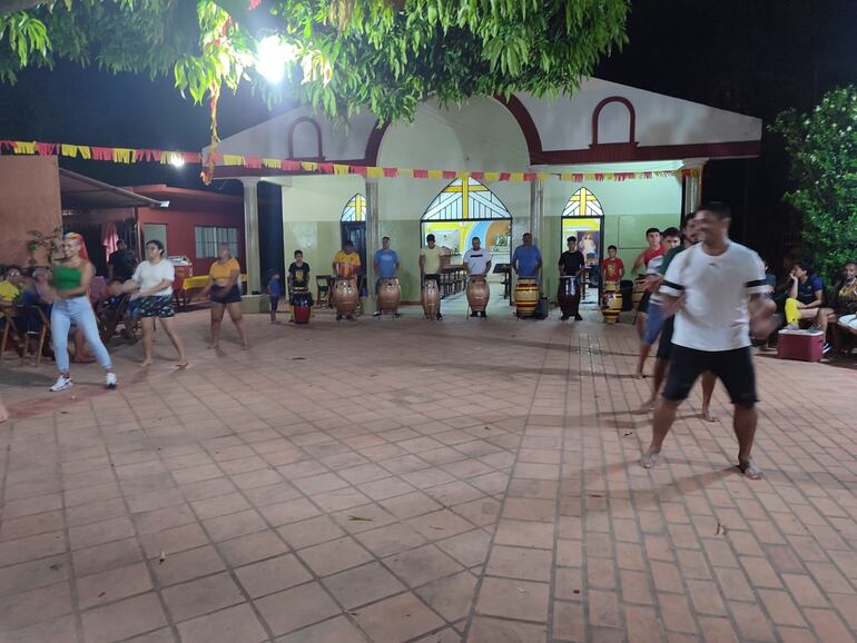 El día de San Baltasar fue recibido con danzas al son de tambores por la comunidad Kamba Kua.