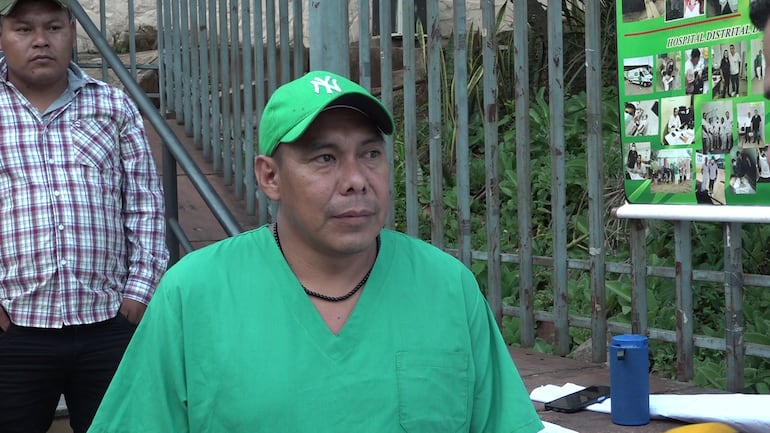 protesta indígenas frente al Ministerio de Salud